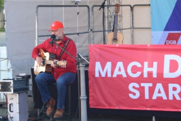 1mai25